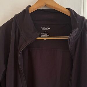 tek gear black full-zip jacket with stand collar